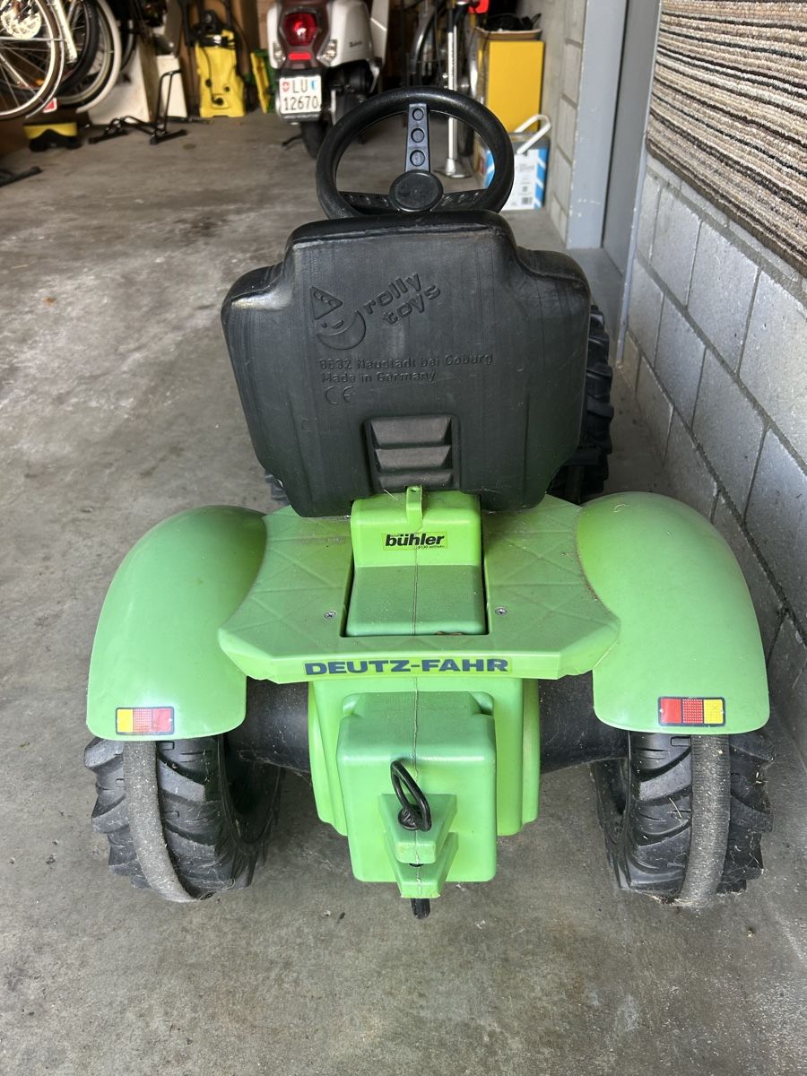 Véhicules pour enfants: Kindertraktor mit Anhänger – Neuf (Voir description) à Willisau par Geissbock11 2