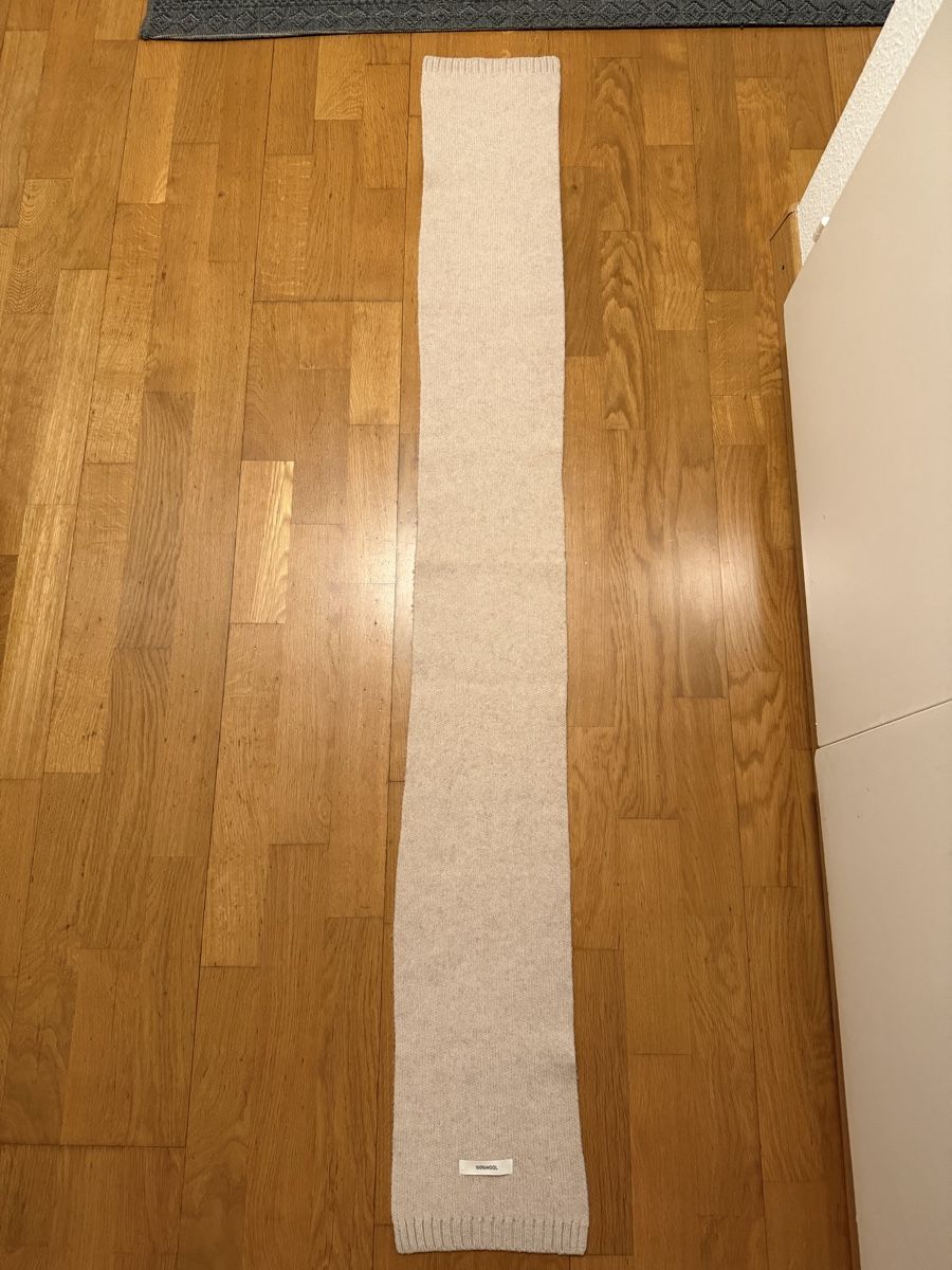 Foulard & Sciarpe: Weicher Wollschal aus 100% Wolle. – Usato da Adliswil venduto da StephanieAnnina 4