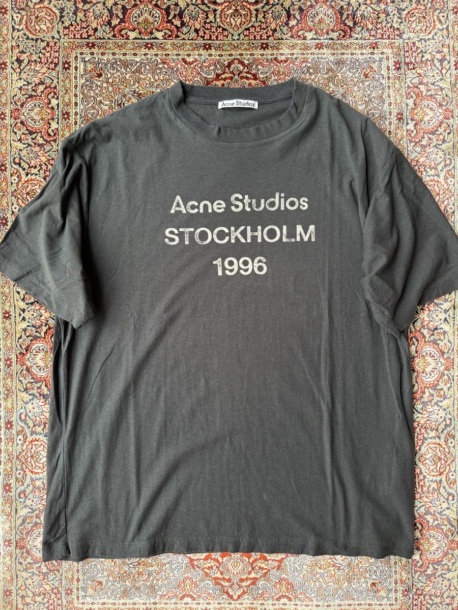 Acne Studios T-shirt: Acne Studios Stockholm 1996 Tee | Large – Usato da Gordola venduto da lance235 5