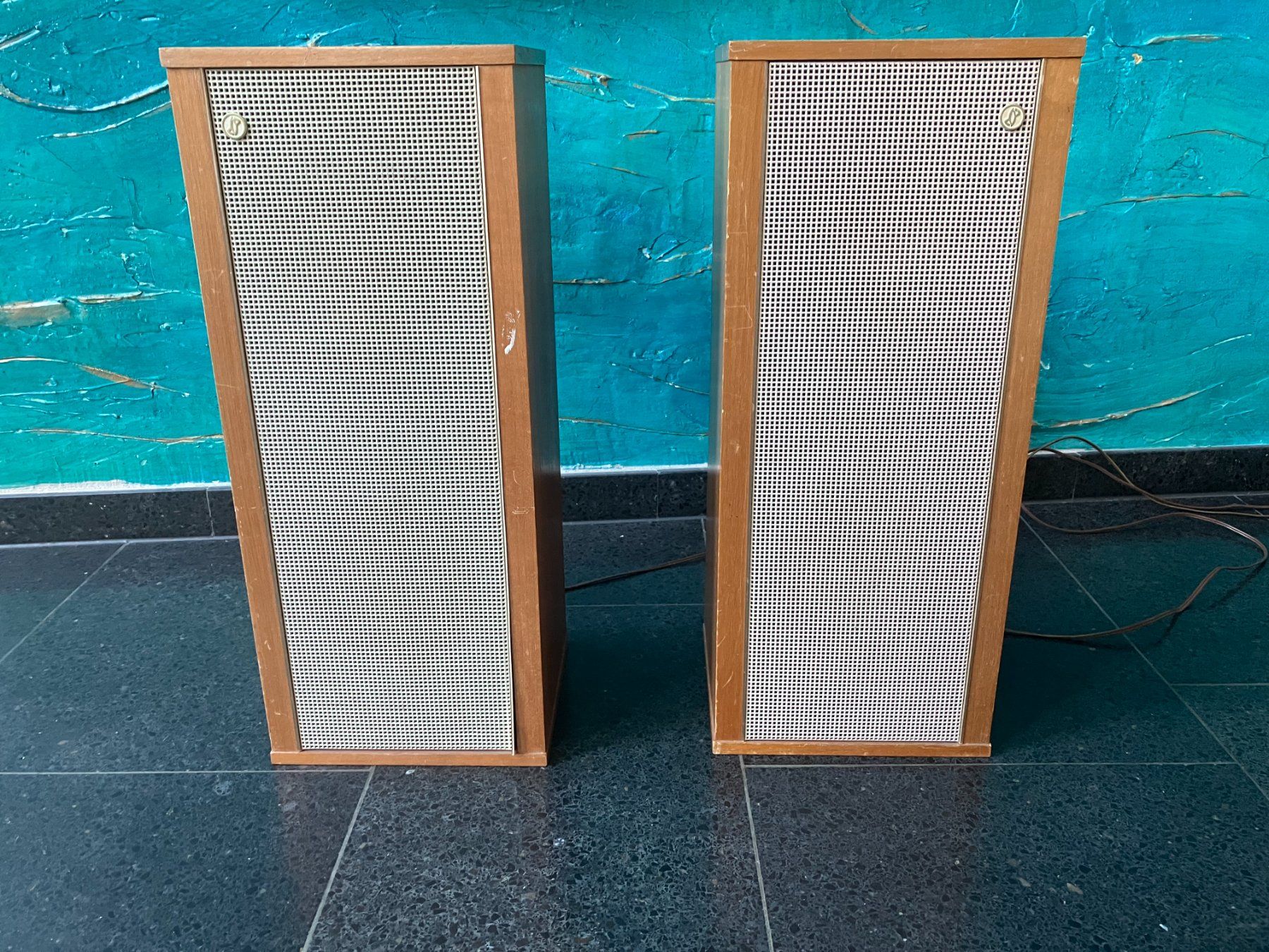 Loewe Lautsprecher: Loewe opta Stereo Konzertbox LO 40 – Gebraucht aus Dornach von lg11