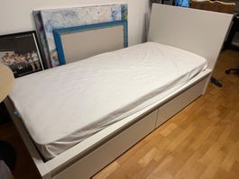 IKEA Bett Malm