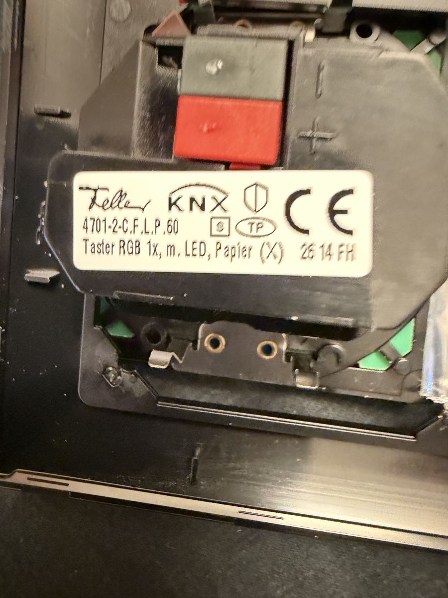 Feller Interruttori: Feller KNX Taster RGB set – Nuovo e nell'imballaggio originale da horgen venduto da wilsonake 5
