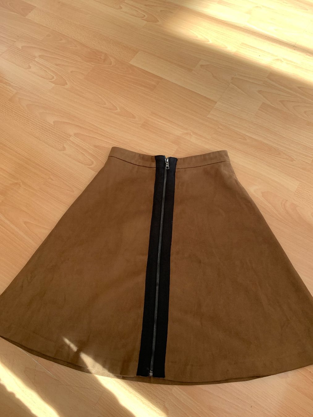 Gonne: Magnifique jupe FRNCH taille 34 – Usato da MEYRIN venduto da Gwendo10 1