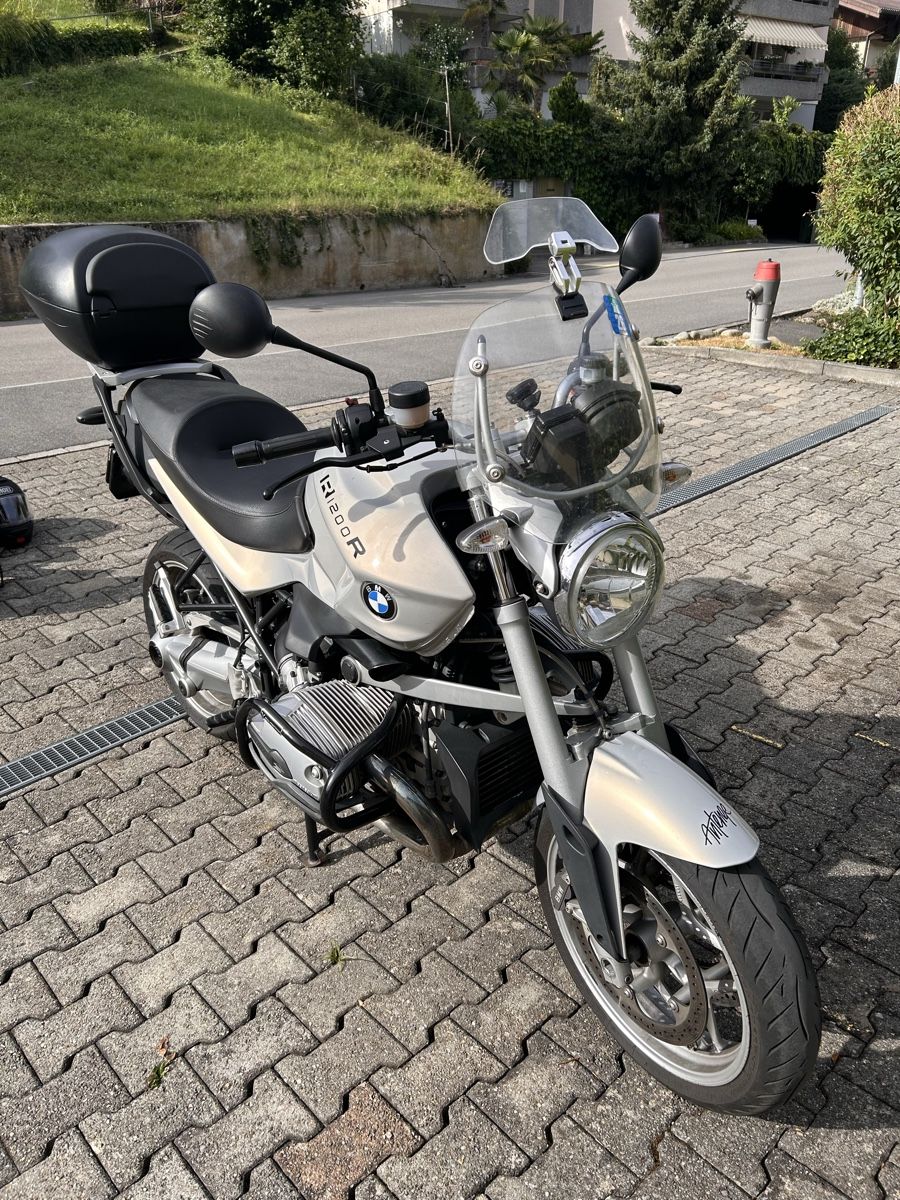 BMW Touring: BMW R1200R (defekt) – Difettoso da Spiez venduto da glaedu01