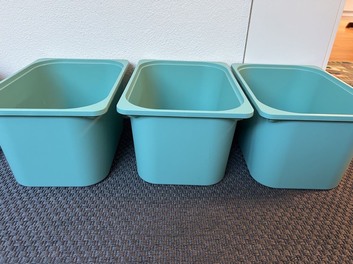 Sonstige Gartendekorationen: 3 Turquoise Trofast Bins, Excellent Condition, Spring Cleani – Gebraucht aus Zürich von mar_d7zz