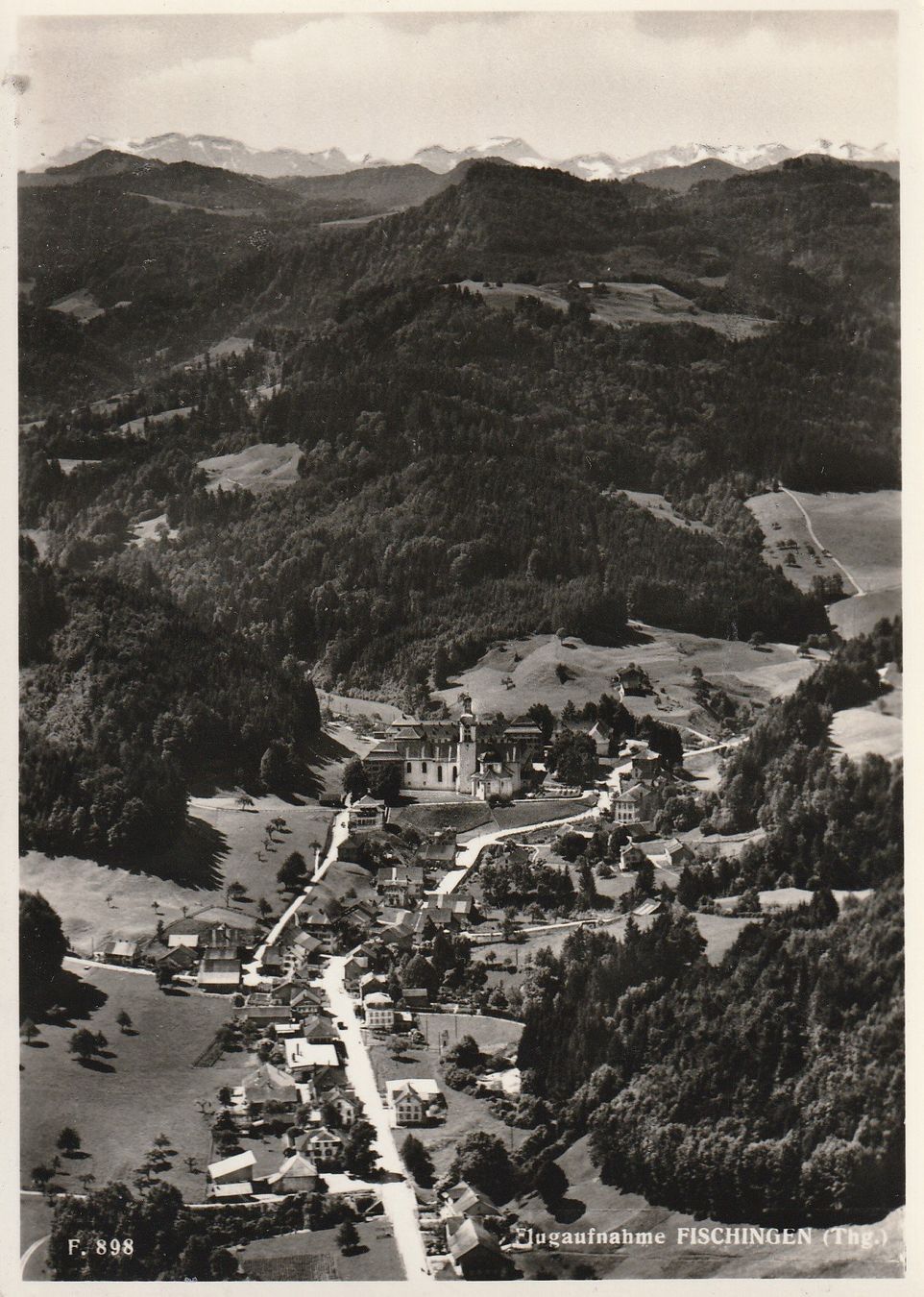 Cartoline postali: Fischingen-Flugaufnahme-1966 – Usato da uttwil venduto da Koehlerfred
