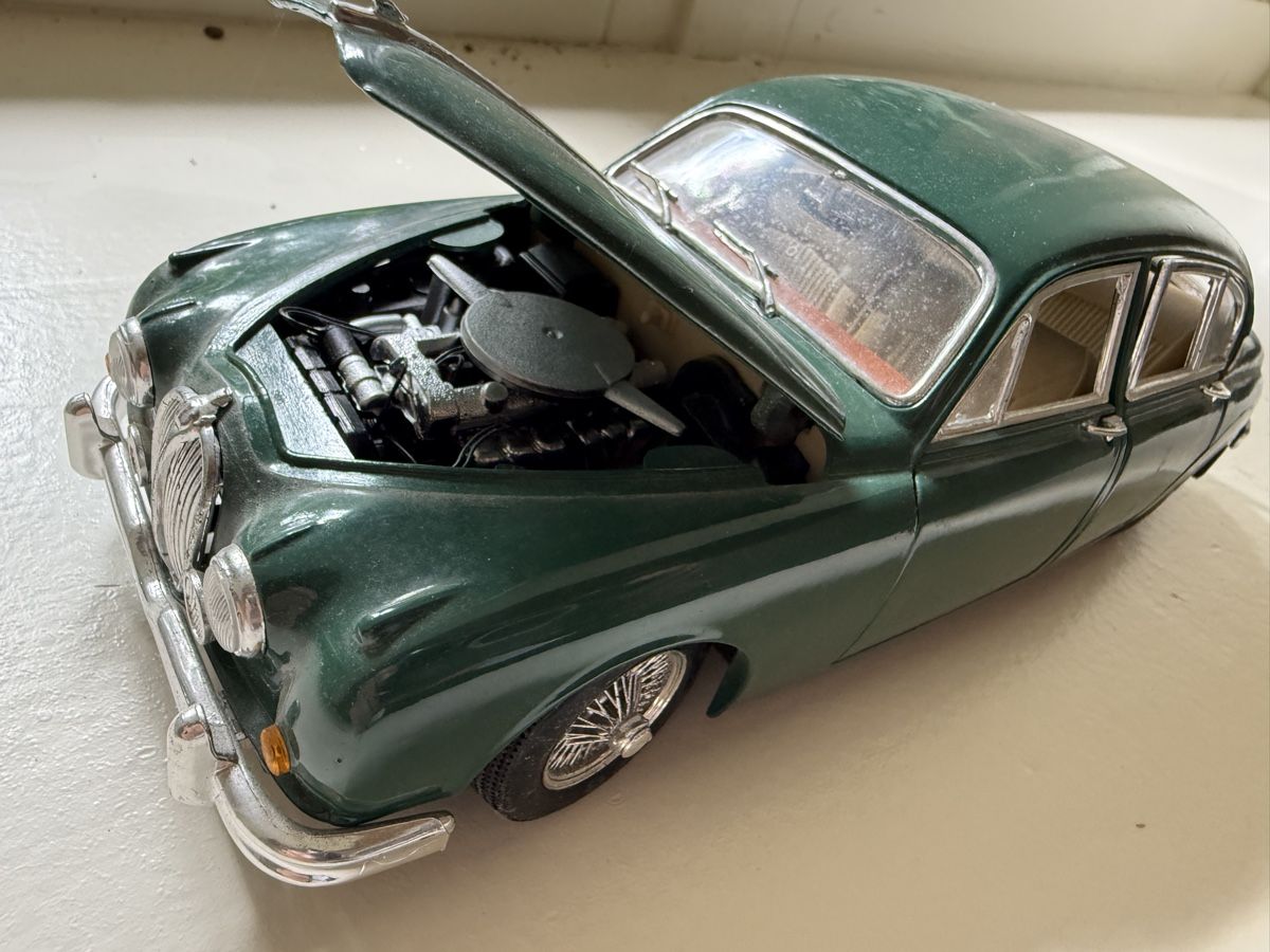 Jaguar Modellini d'auto: Jaguar MK2 1962 – Usato da Burgdorf venduto da Jvan07 2