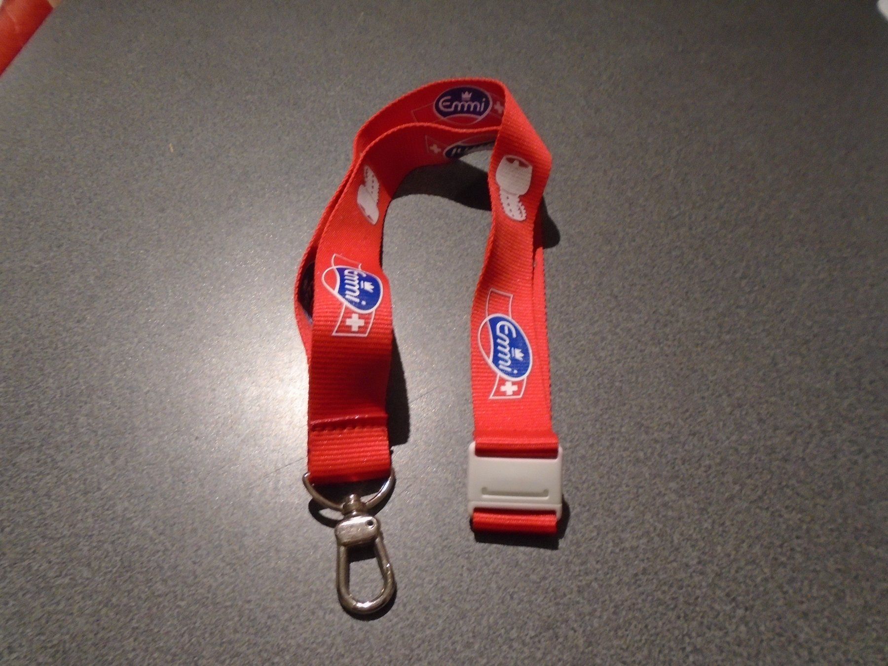 Porte-clés: Schlüsselband Emmi, rot – D'occasion à Zürich par Motzkuh