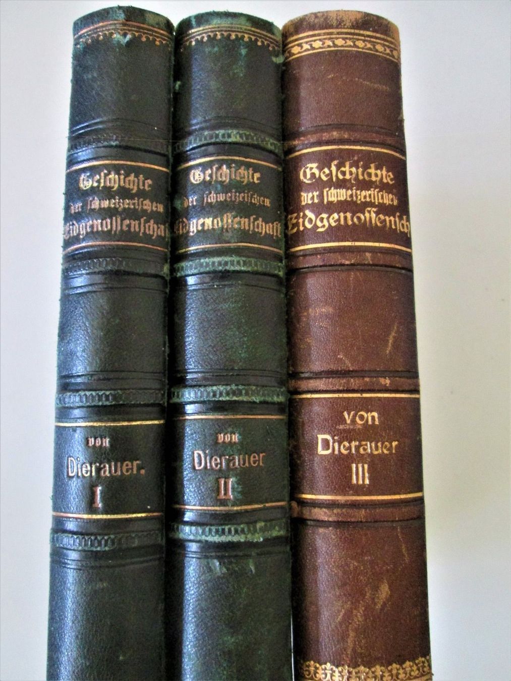 Bücher: Schweizerifchen Gidgenoffenfchaft, 3 Bände – Gebraucht aus Sementina von babucia