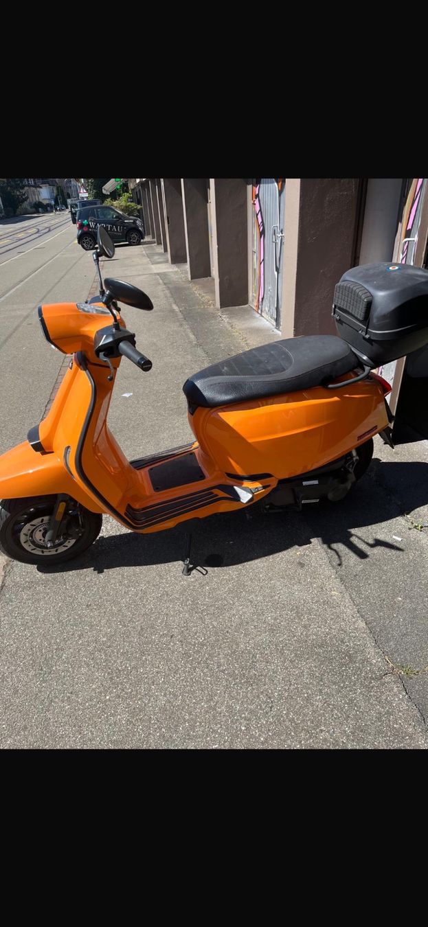 Lambretta Scooter: Lambretta V Special – Usato da Zürich venduto da val_5lrs 1