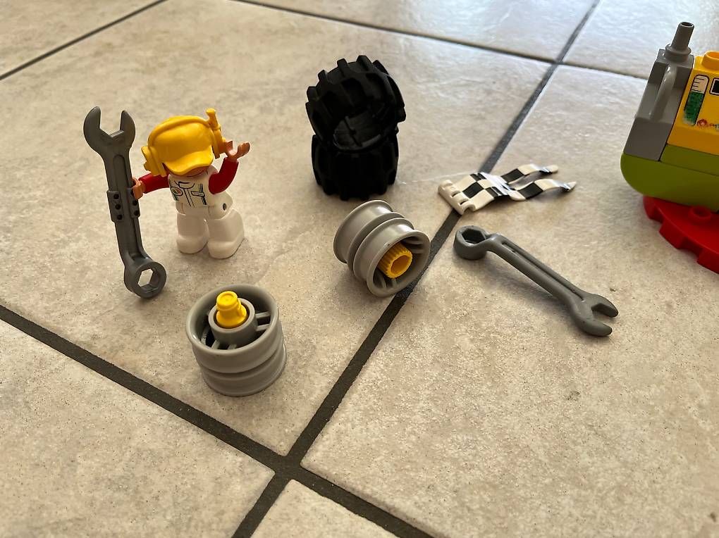 Giocattoli: Lego duplo Rennwagen 6143 – Usato da Ueken venduto da Mark062 3