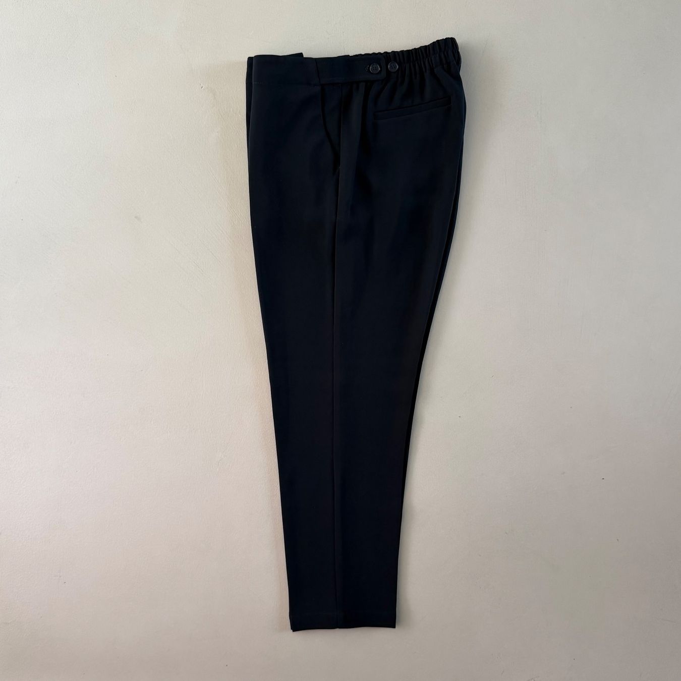 Theory Pantalons: THEORY Hose 🖤 – D'occasion à Zürich par ClosetQueen 2