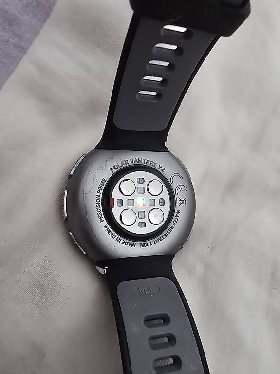 Polar Orologi: Polar Vantage V2 schwarz – Usato da Zuchwil venduto da truegge 2