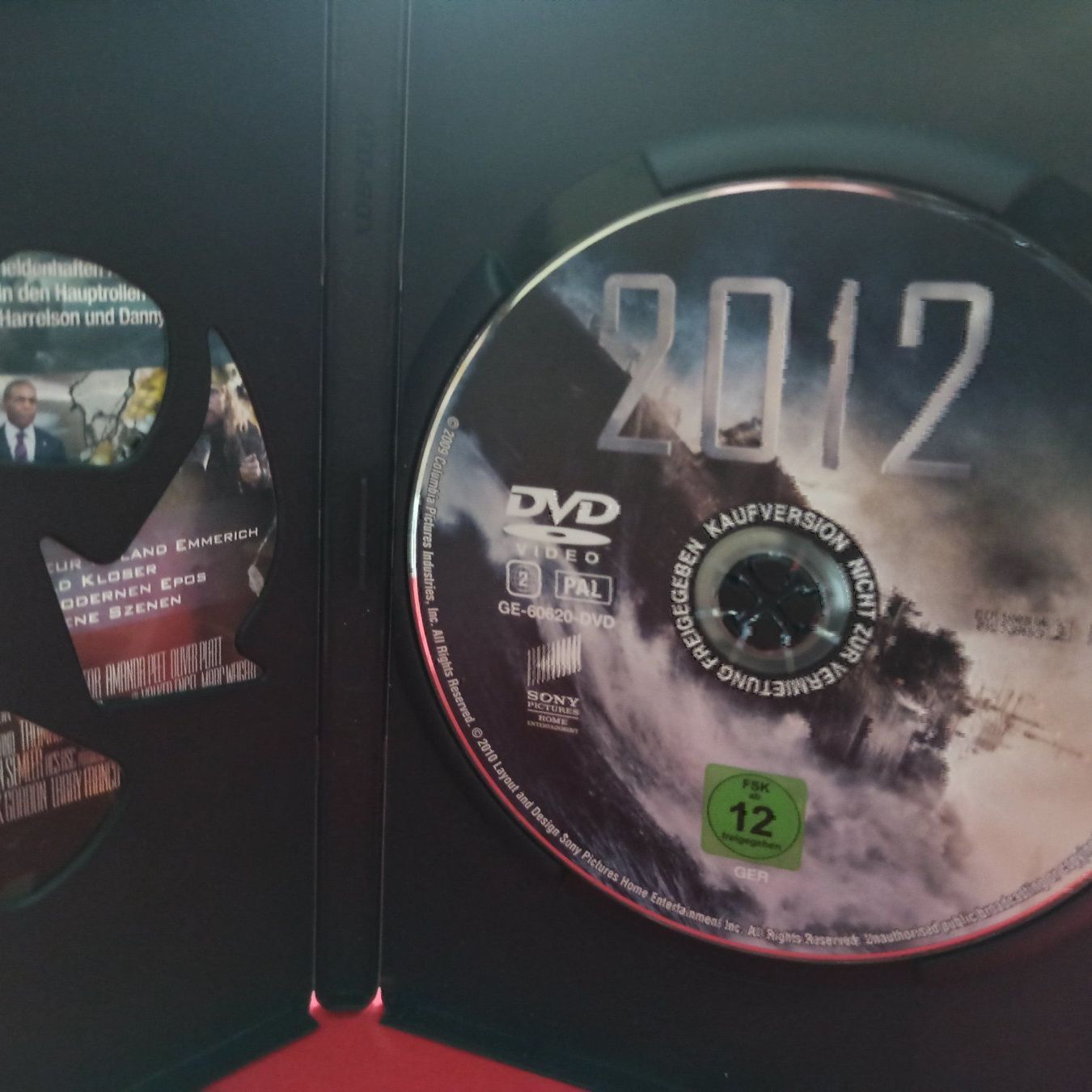 Tutti i DVDs: 2012 (DVD) – Usato da Dübendorf venduto da kb86_MOVIE 3