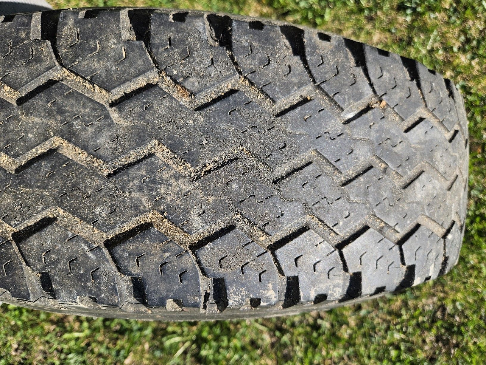 Jeep Cerchioni: Jeepfelge  P 215/75 R15 – Usato da Saas im Prättigau venduto da unimog401 3
