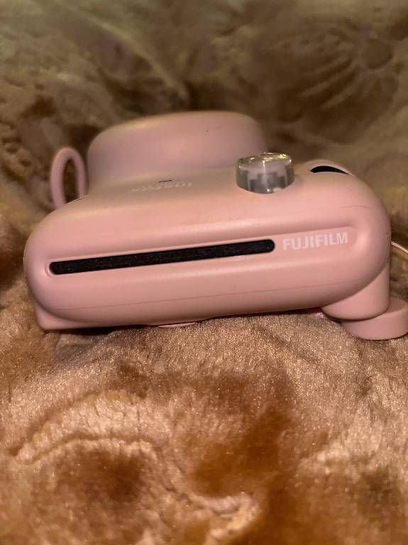 Fotocamera: Fujifilm Instax mini 11  – Usato da Zürich venduto da Lavinclassy 2