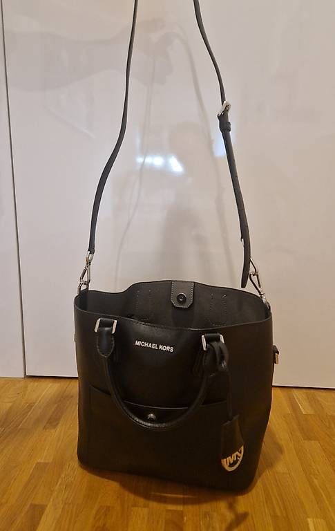 Taschen für Damen: Michael Kors Tasche – Gebraucht aus Winterthur von TOPM 1