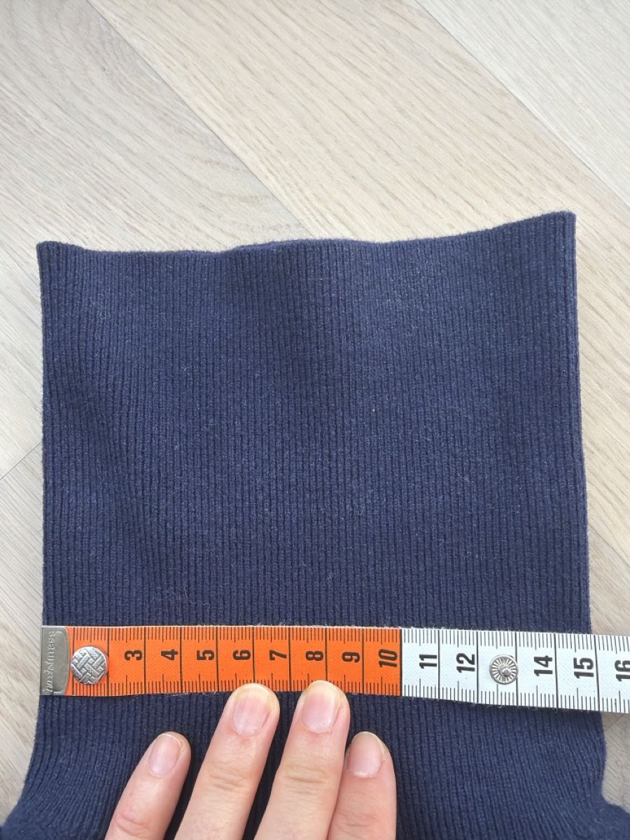 Maglioni & Felpe: Kaschmir-Pullover, marineblau, Grösse XS – Usato da Au ZH venduto da eac_gm25 4