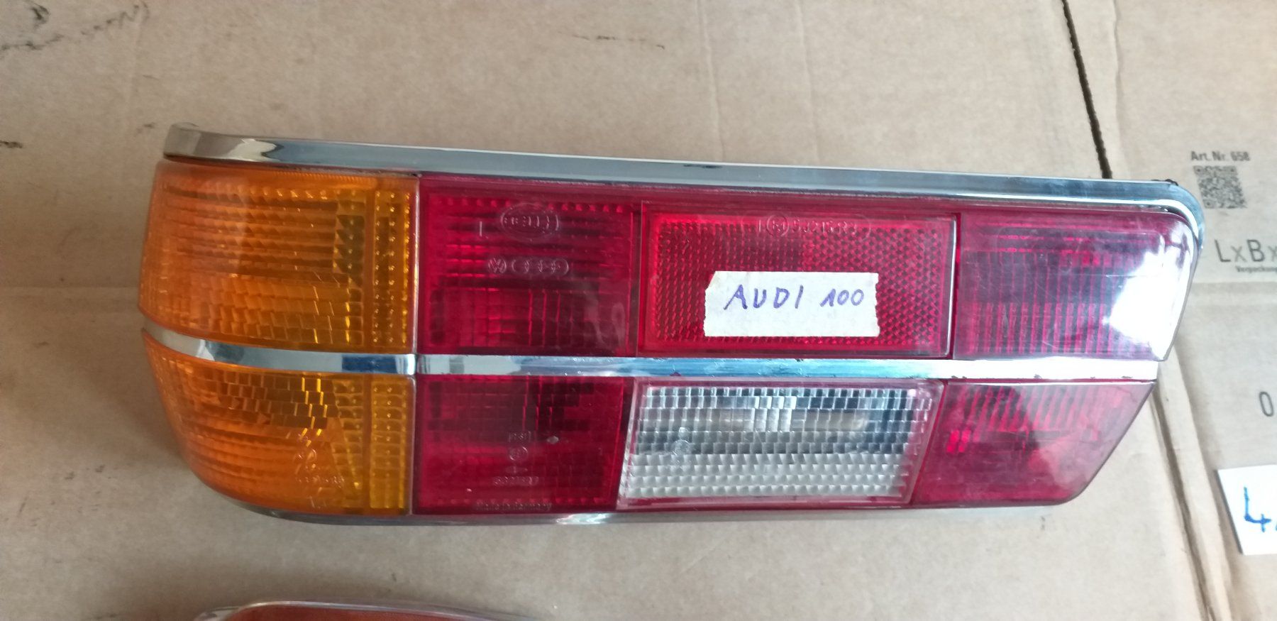 Audi Tutti pezzi di ricambio auto: AUTO-UNION    AUDI 90 / 100    FEUX  OLDTIMER      LEUCHTE – Usato da cortébert venduto da rlv 3