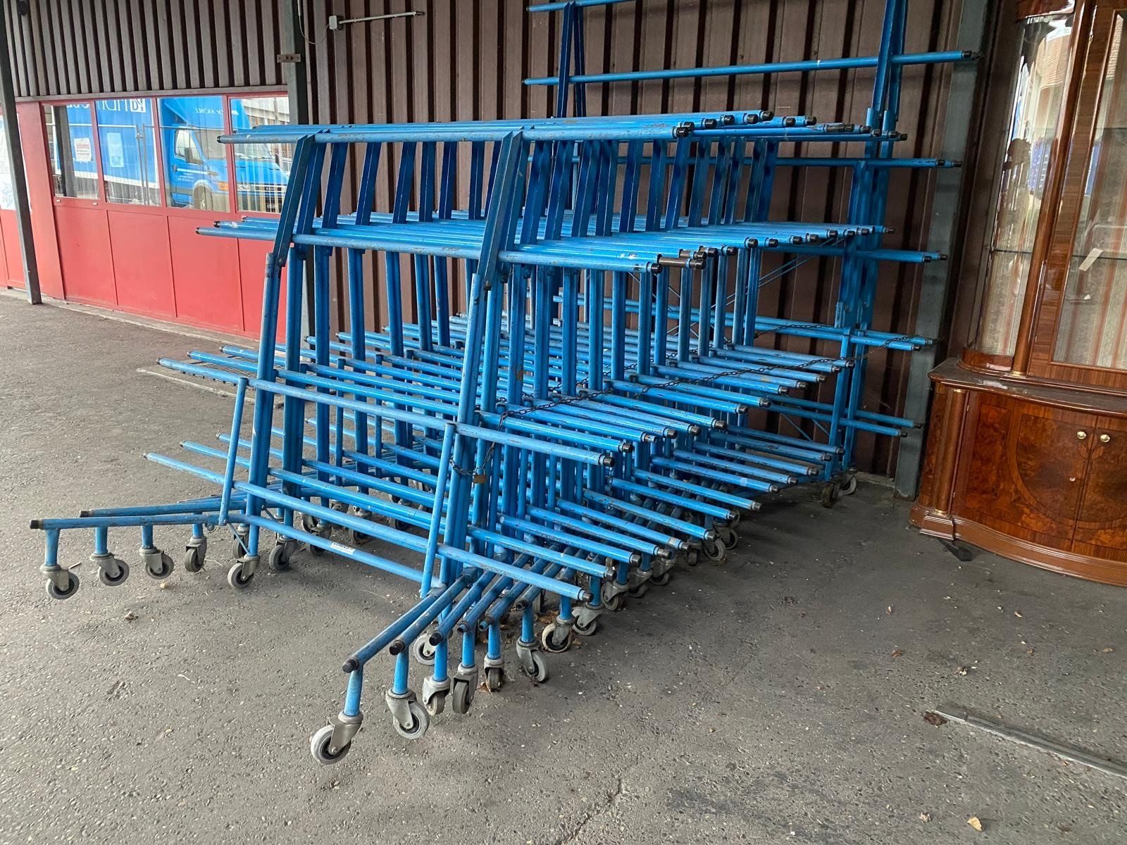 Divani: Polstergruppen Wagen ,diverse – Usato da Ettingen venduto da inf_vhc7