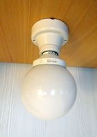 Lampenfassung Keramik, Wandlampe, Deckenlampe, Top Zustand!