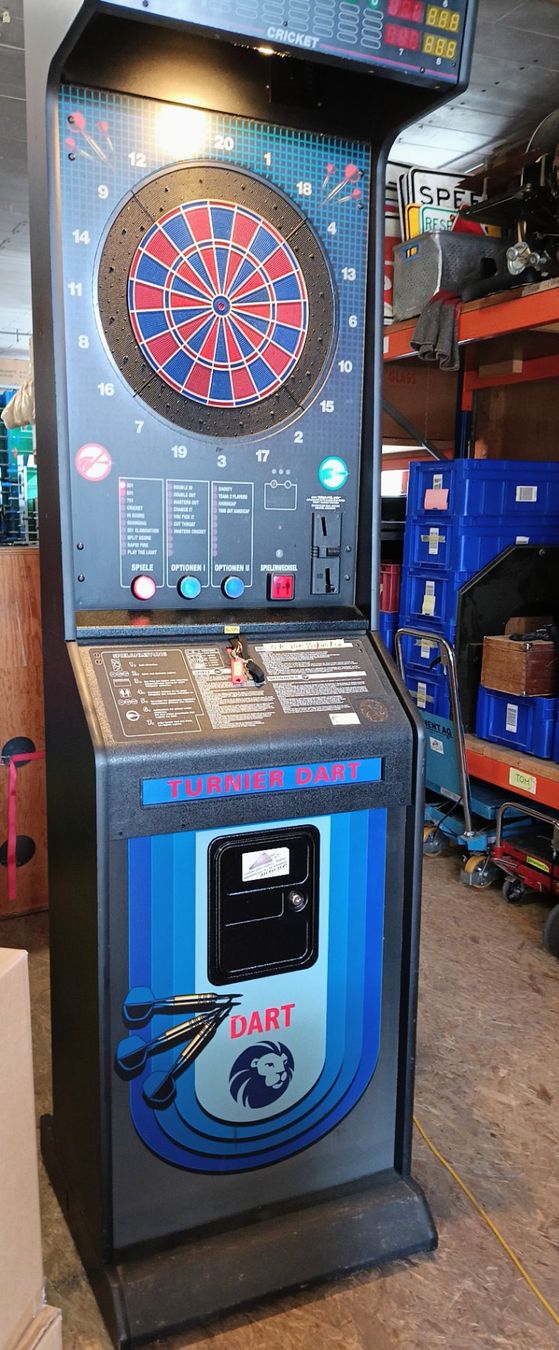 Freccette: Dart Löwen HB9 – Usato da Schalunen venduto da schwabspielautomaten 1