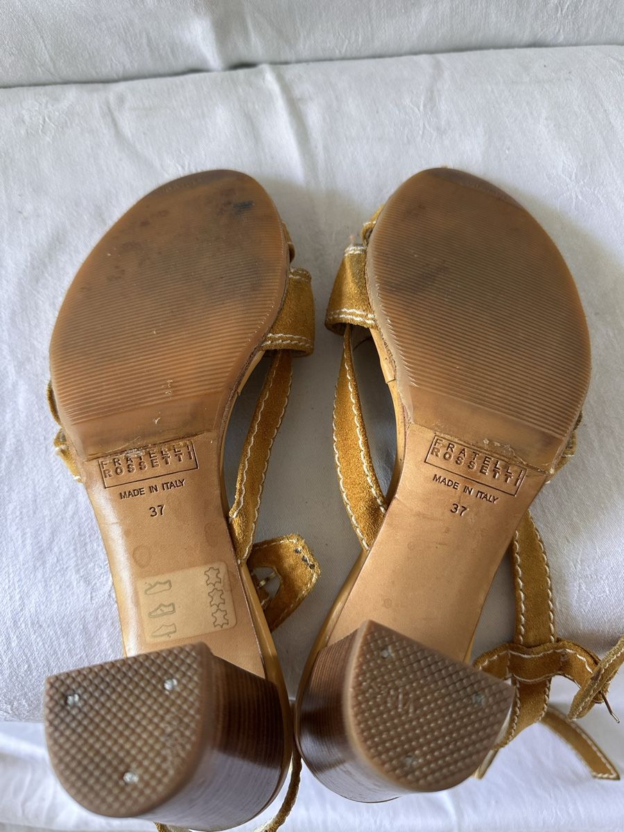 Chaussures femmes: Fratelli Rossetti Sandalen nr 37 – D'occasion à Stabio par MAARINAA 3