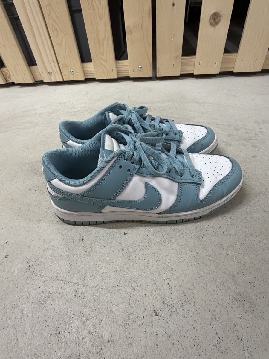 Nike Scarpe da uomo: Nike Airforce Gr. 42 – Usato da Muttenz venduto da Mirc99