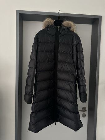 Moncler Daunenmantel (wie NEU)