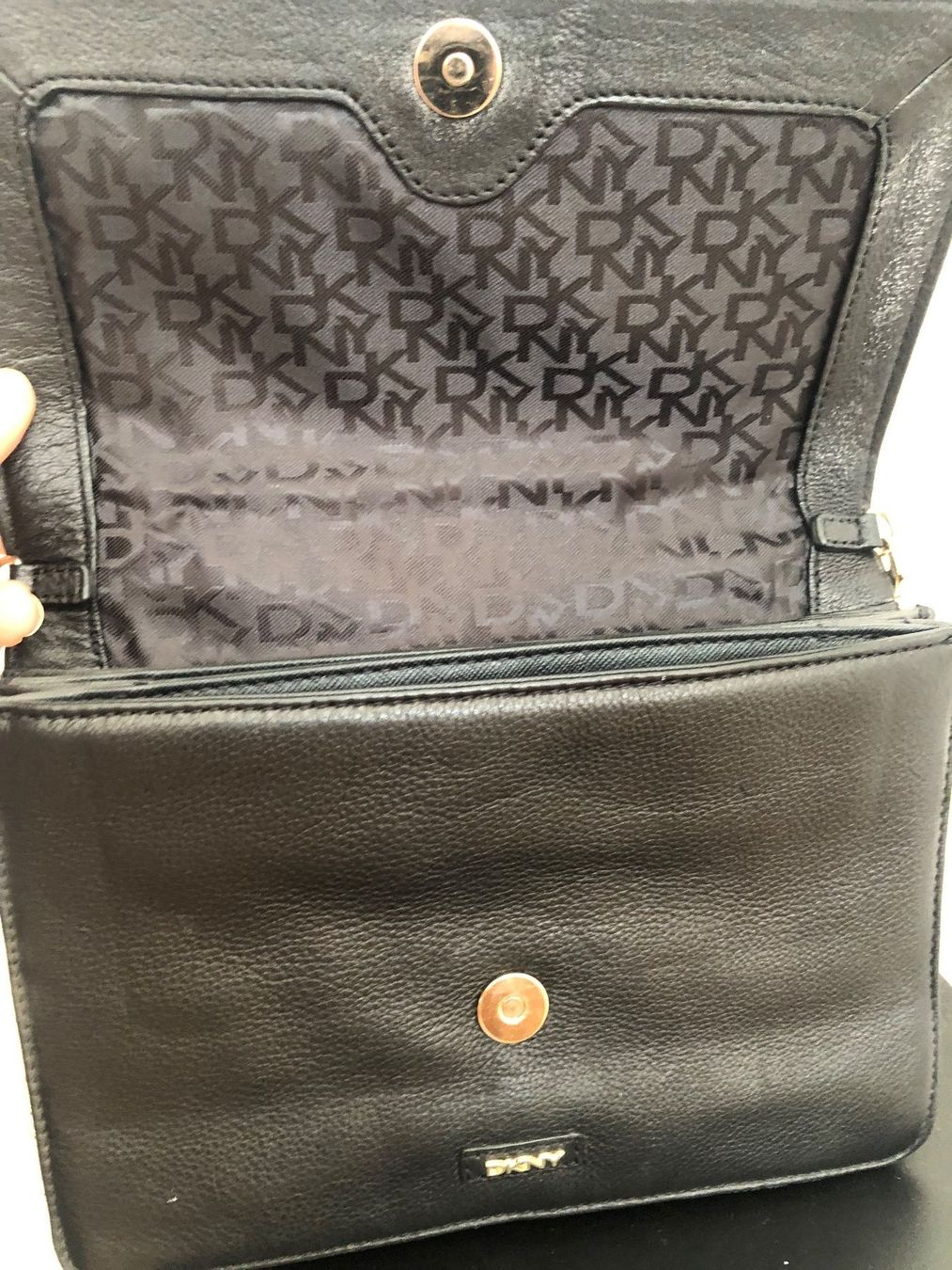 DKNY Borse da donna: Clutch leopard DKNY – Usato da Fribourg venduto da Scelavy 5