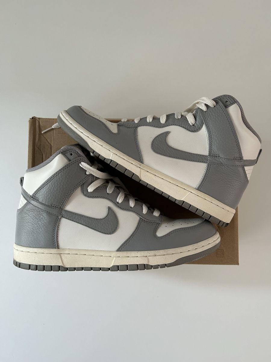 Nike Herrenschuhe: Nike Dunk High Medium Grey Sail Pack 2011 – Gebraucht aus Gockhausen von pierrezhh