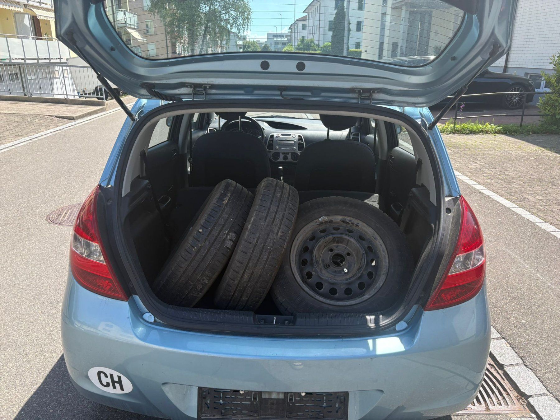 Hyundai Automobili: Hyundai i20 1.2 Comfort, 78 PS – Usato da Amriswil venduto da Stepani 5
