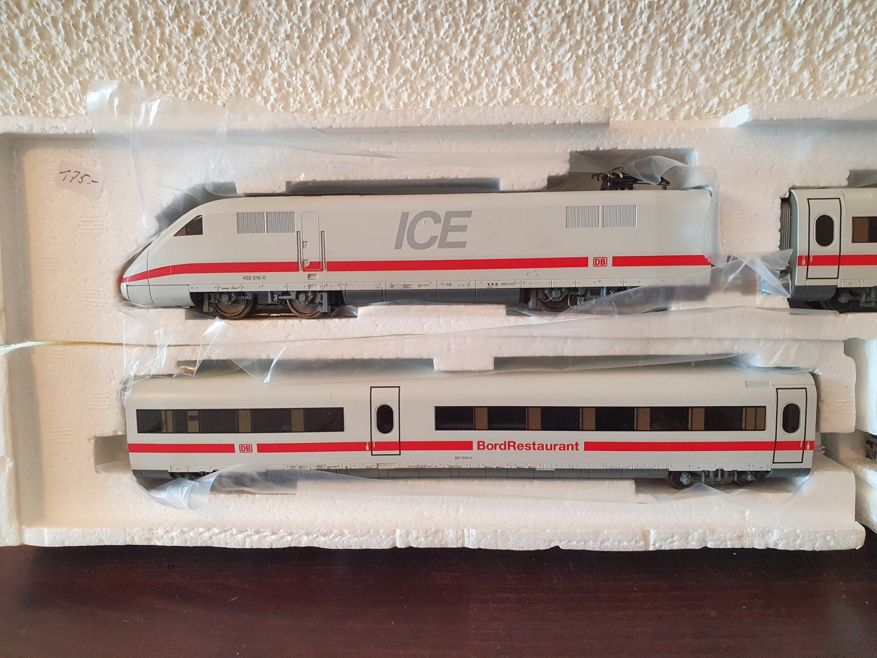 Märklin Modelleisenbahnen: MÄRKLIN: DB ICE TRIEBZUG 4-TEILIG DIGITAL – Gebraucht aus Biglen von taunus82 1