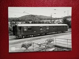 AK Bahn Schweiz Bahnpostwagen in Neuhausen oder Flurlingen