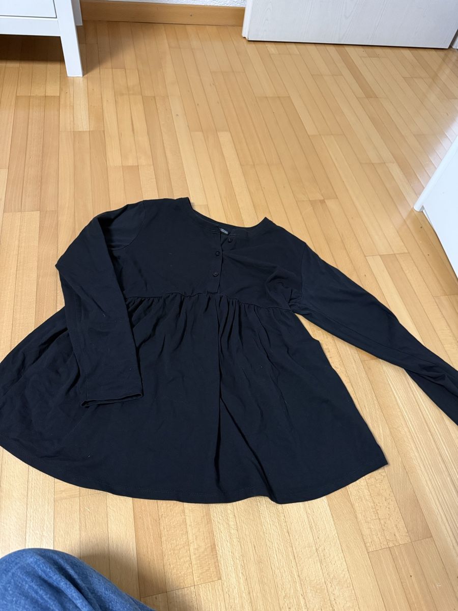 Top: Threadbare Maternity Top - Size 40- Great Condition! – Usato da Ueberstorf venduto da man_p2fy