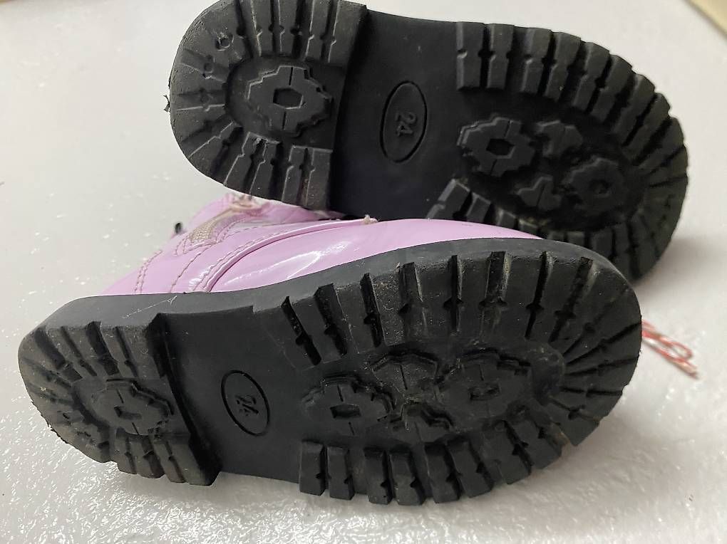 Scarpe per ragazze: Stiefel/Schuhe grösse 24 rosa – Usato da Rorschacherberg venduto da JBF17 2