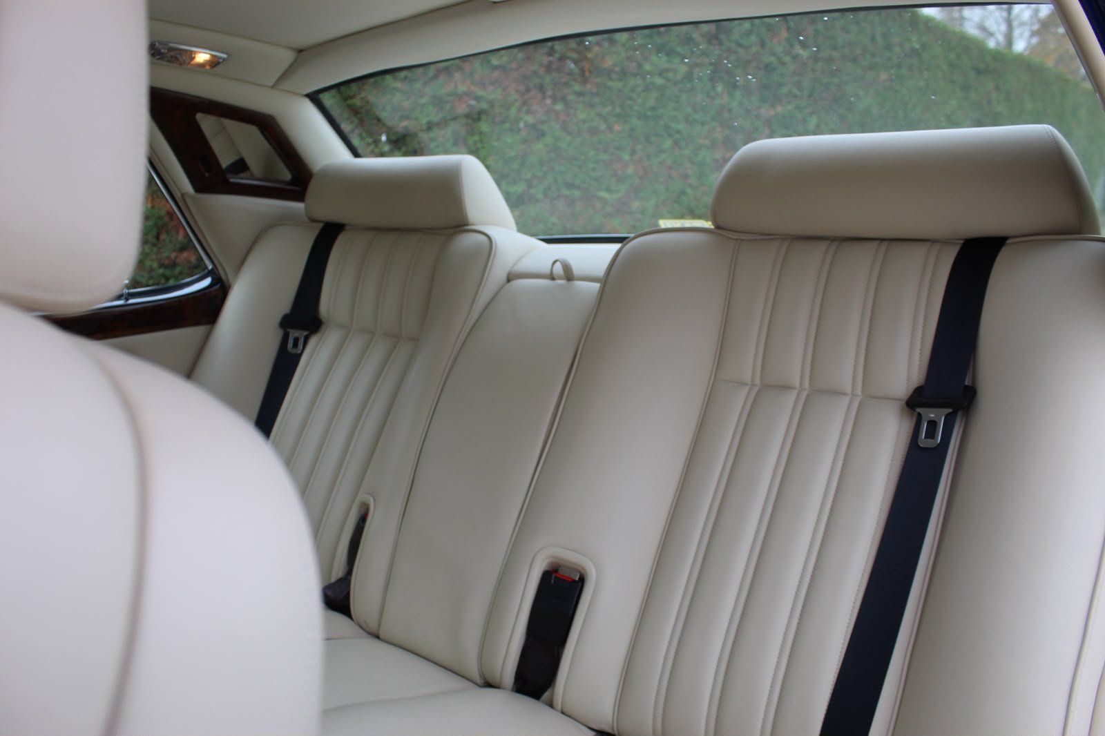 Bentley Autos: Bentley Brooklands – Gebraucht aus Satigny von tin_9y9v 8
