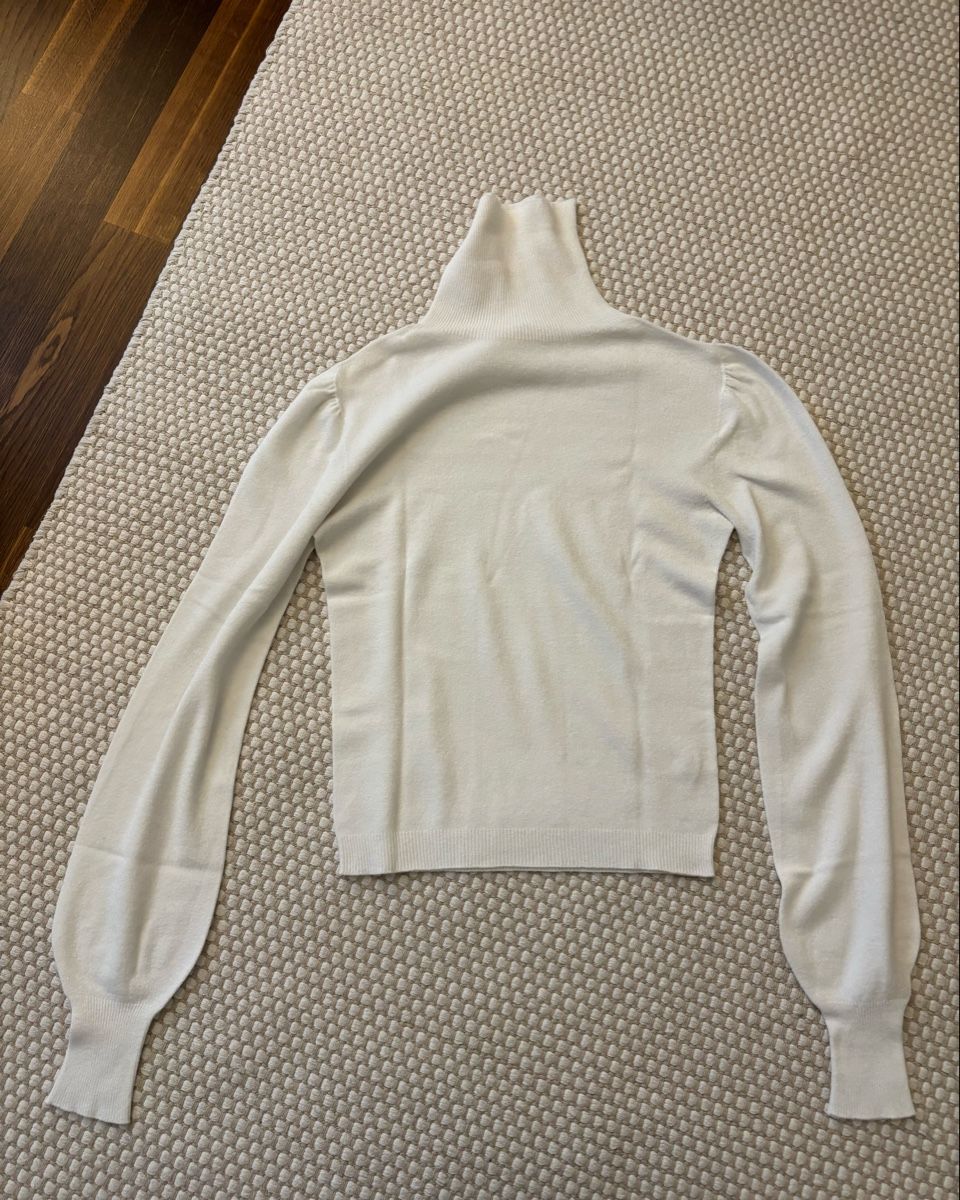 Maglioni & Felpe: Rollkragen Pullover leicht weiss - S - NEU! – Nuovo (secondo la descrizione) da Zürich venduto da FedeSara