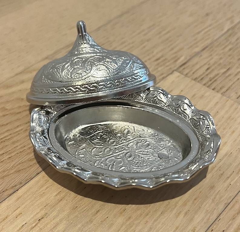 Tutte le decorazioni: Deko/ Geschenk Hochzeit Schälchen  – Usato da Bülach venduto da nick046
