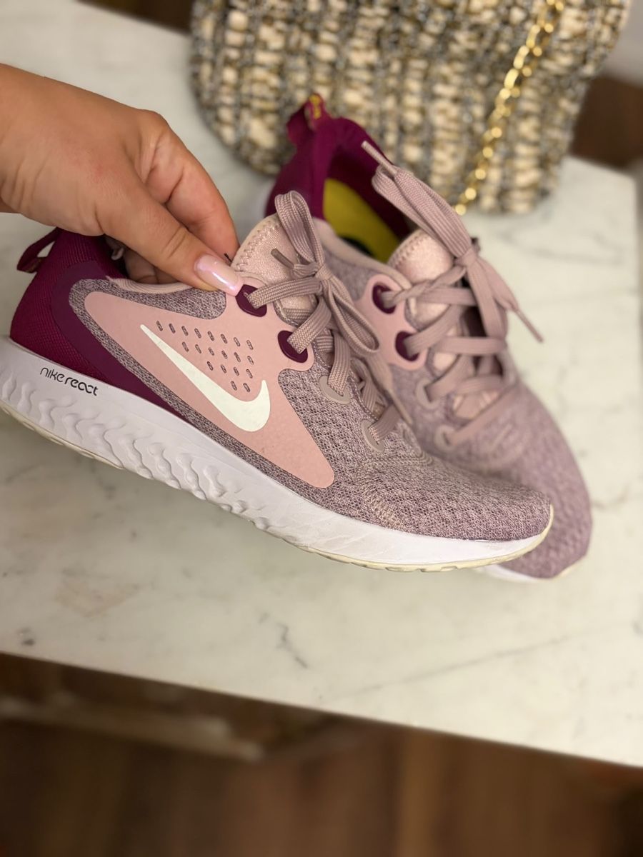 Nike Damenschuhe: Nike Laufschuh Rosa – Neu (gemäss Beschreibung) aus Embrach von lady_t_ 1