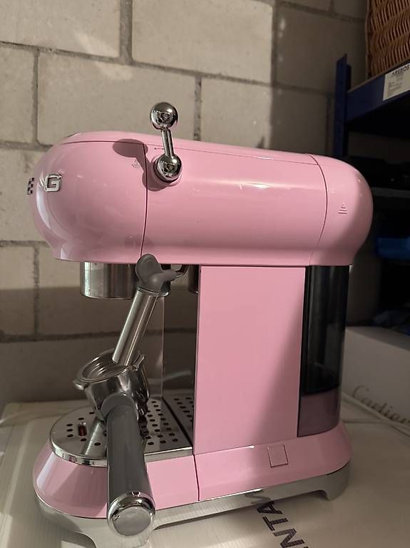 Macchine per caffè & Macchine per espresso: Smeg Kaffemaschine – Usato da Wiesendangen venduto da jes_rc7k 3