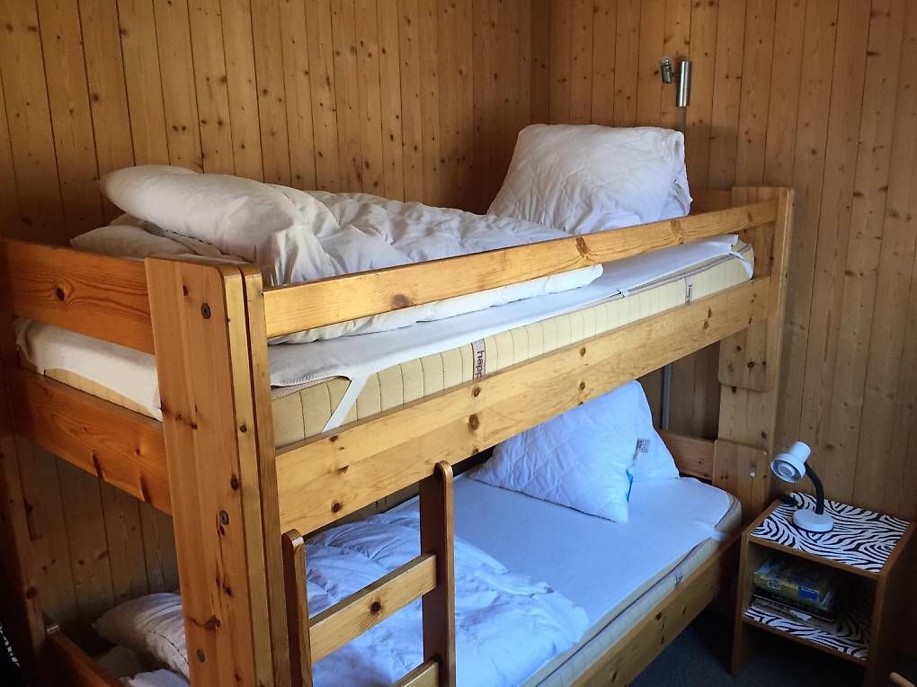 Betten: Etagenbett massiv Holz – Gebraucht aus Thun von colaianni01 1