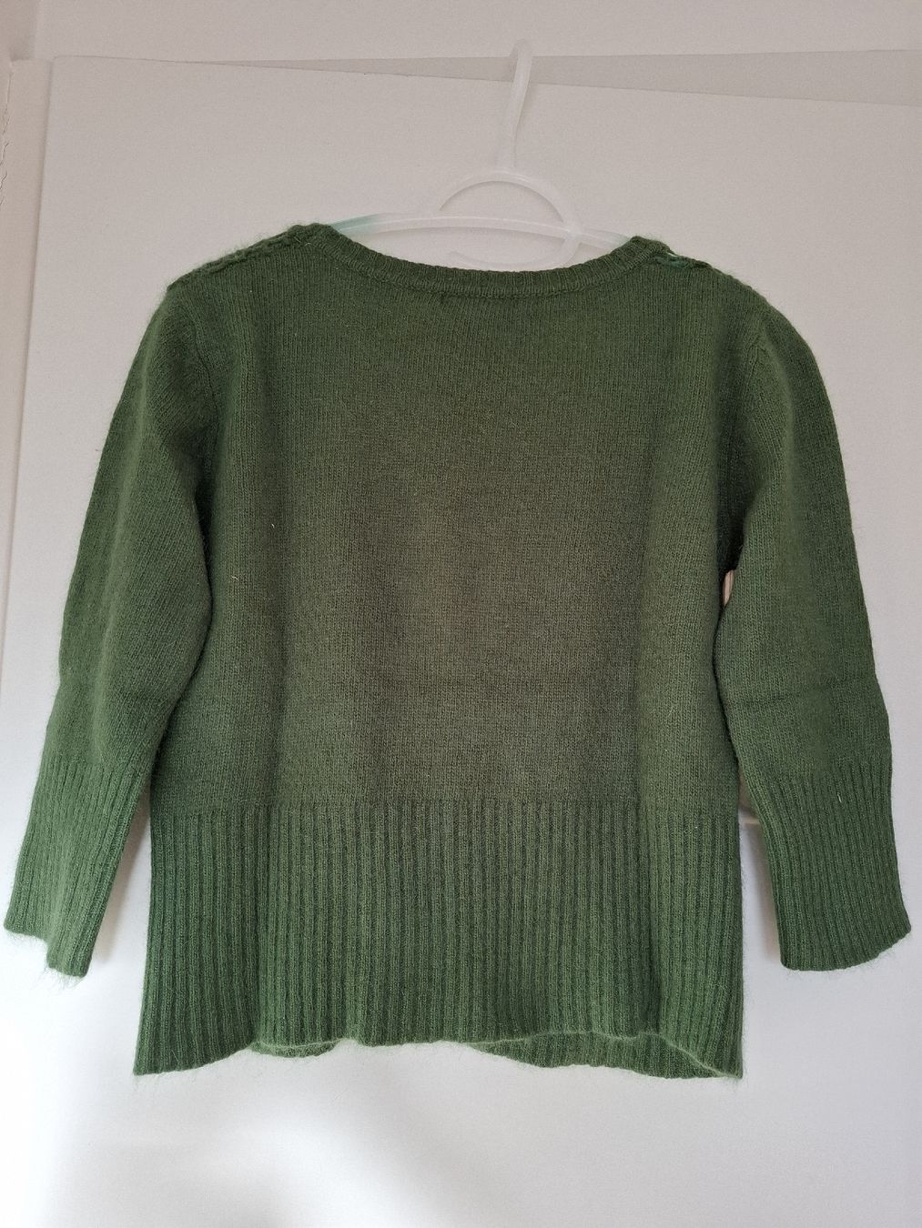 Mango Gilet & Giacche senza maniche: Cardigan vert Vintage  – Usato da La Tour-de-Peilz venduto da Marin_nette 1