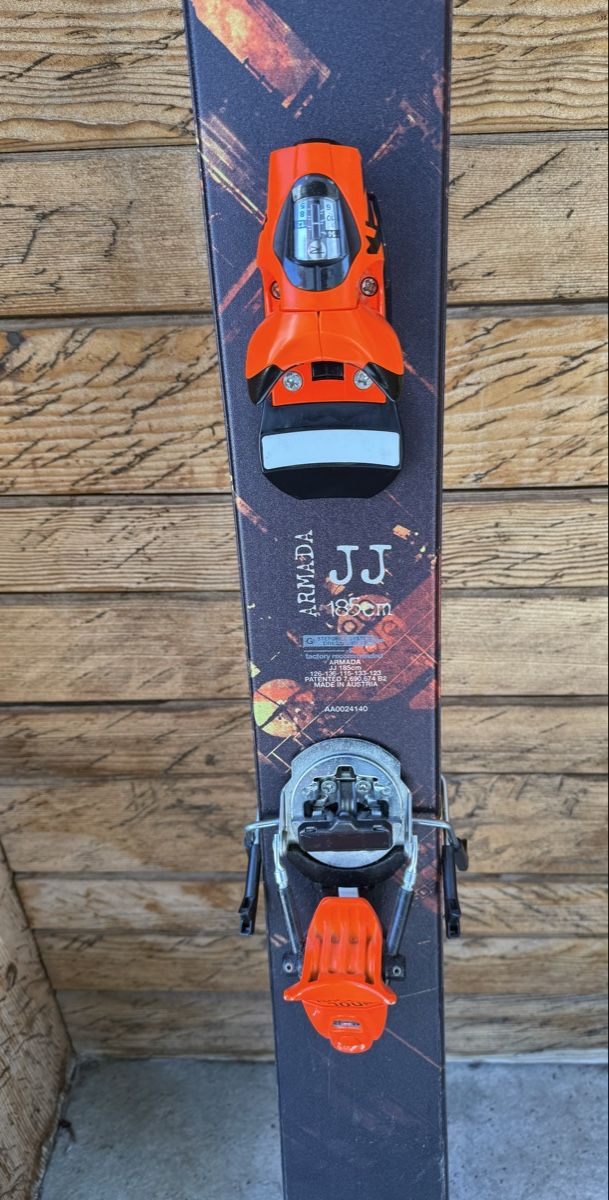 Armada Sci: ARMADA JJ mit Rossignol FKS 140 Bindung – Usato da Grächen venduto da Range725 3
