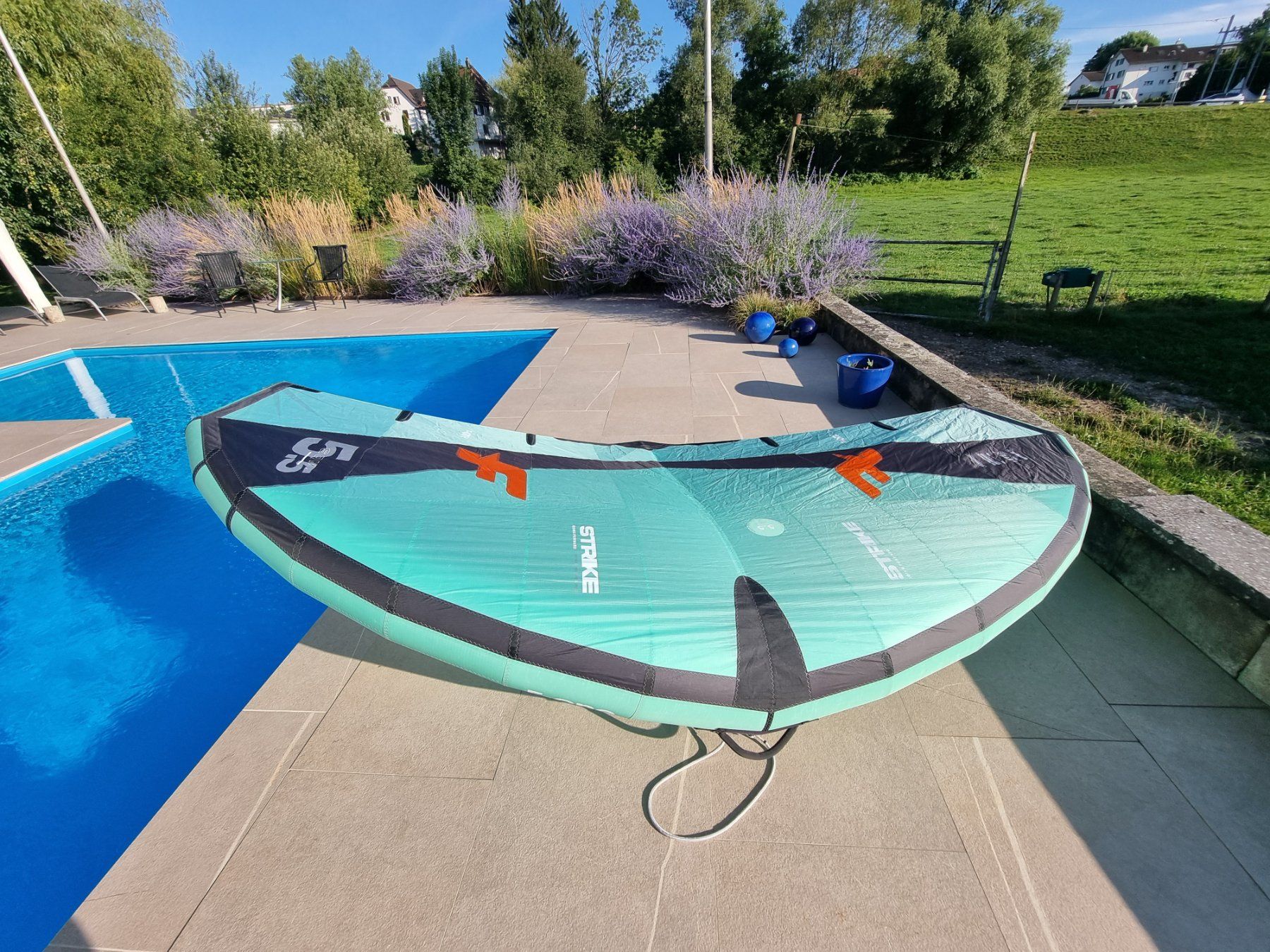 Surf: F-One STRIKE V4 5.5 MINT / ONYX – Usato da Arosa venduto da Fara8