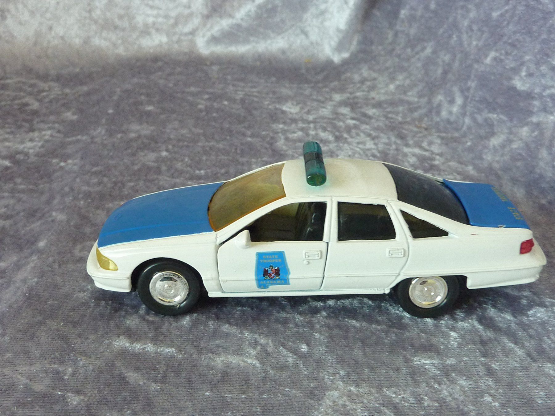 Chevrolet Modellini d'auto: Chevrolet Caprice State Trooper Alabama – Usato da Dürrenäsch venduto da modellautos4you 1