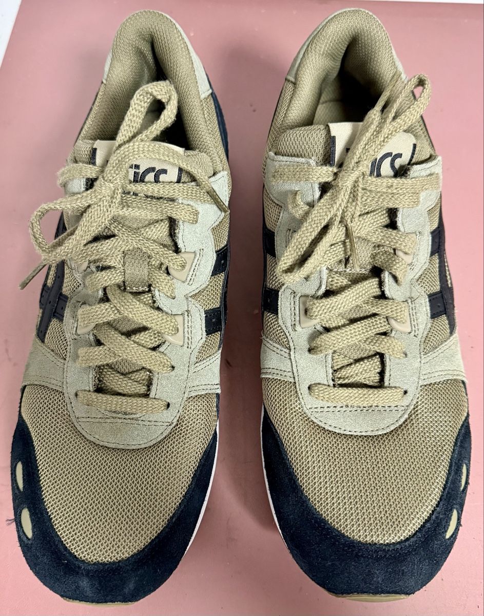 Asics Scarpe da uomo: Asics Laufschuhe, Gr. 45 – Usato da Urdorf venduto da Bailey72 1