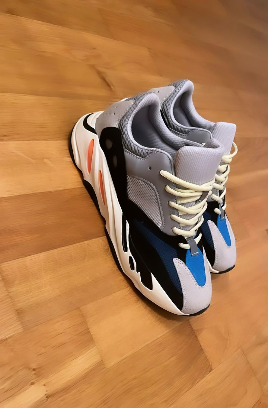 Adidas Scarpe da uomo: Adidas neuf yezzy 750  – Nuovo e nell'imballaggio originale da Fribourg venduto da mal_8zjh