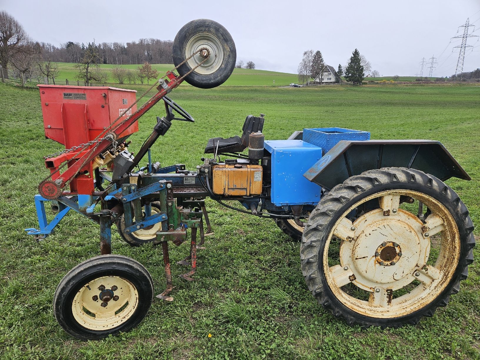 Tracteurs: Hacktraktor – D'occasion à Alterswil FR par Farmer1992. 3