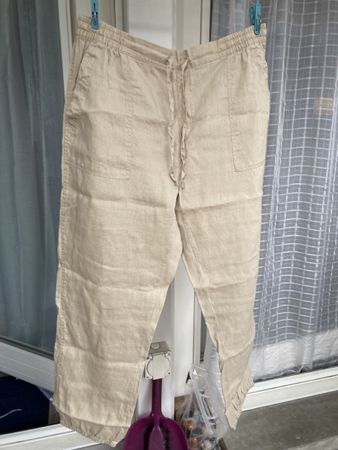 Sommerhose mit Leinenanteil